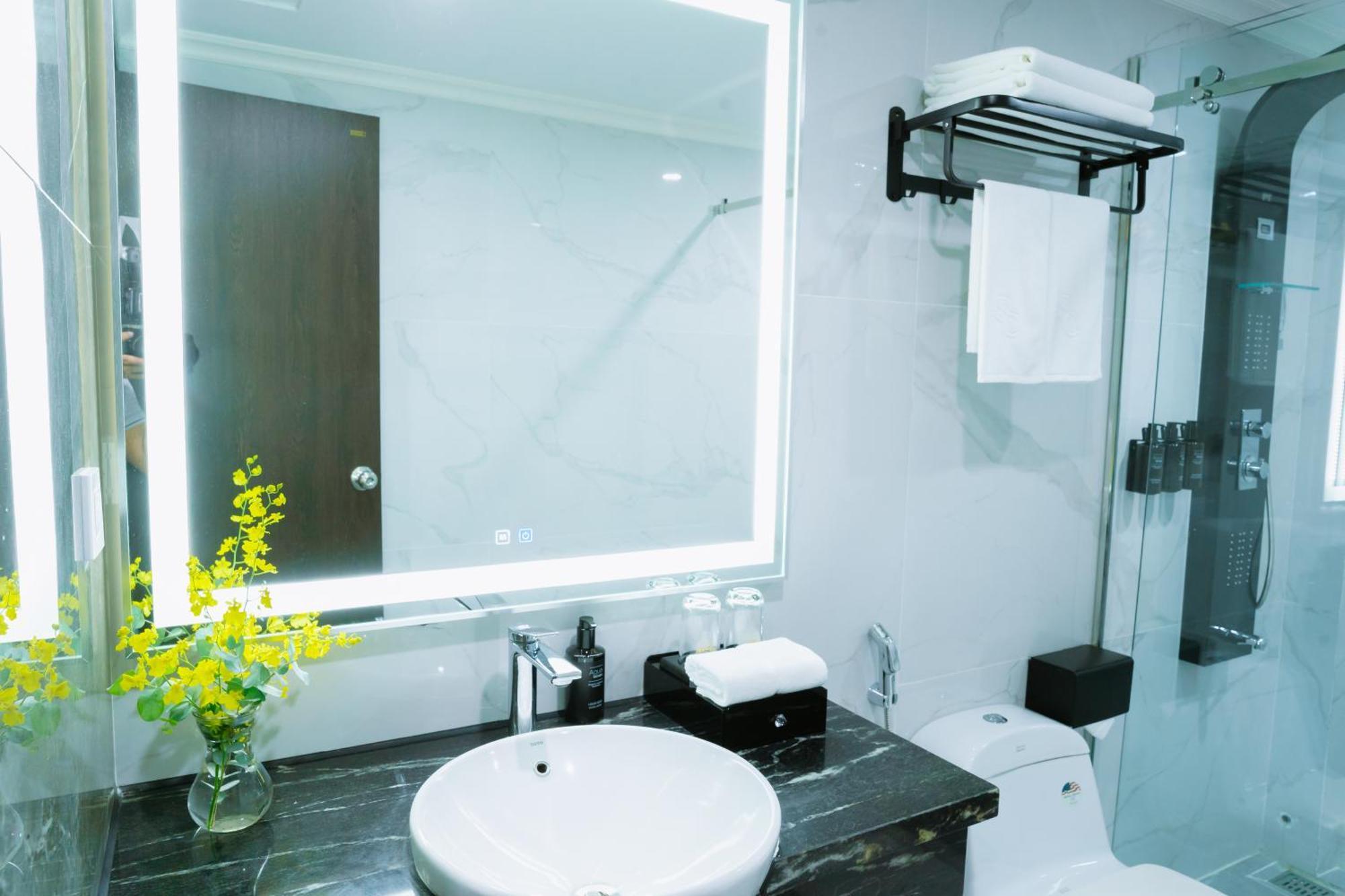 Sc Luxury Hotel Hạ Long Extérieur photo